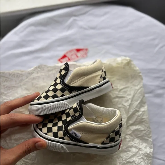 Vans Black and White Baby Walker Shoes - Picture 4 of 4